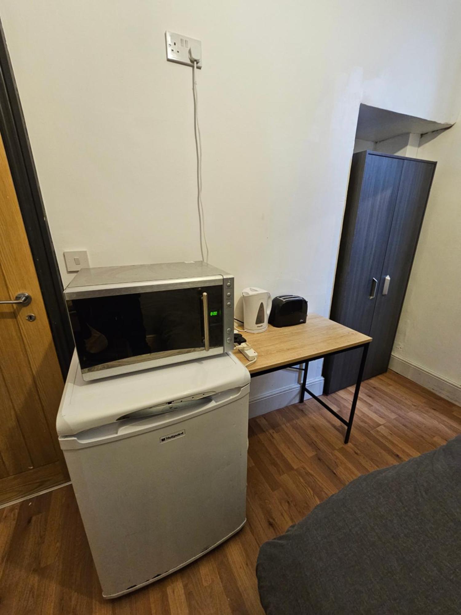 Double En Suit Room In Levenshulme Manchester Exterior photo